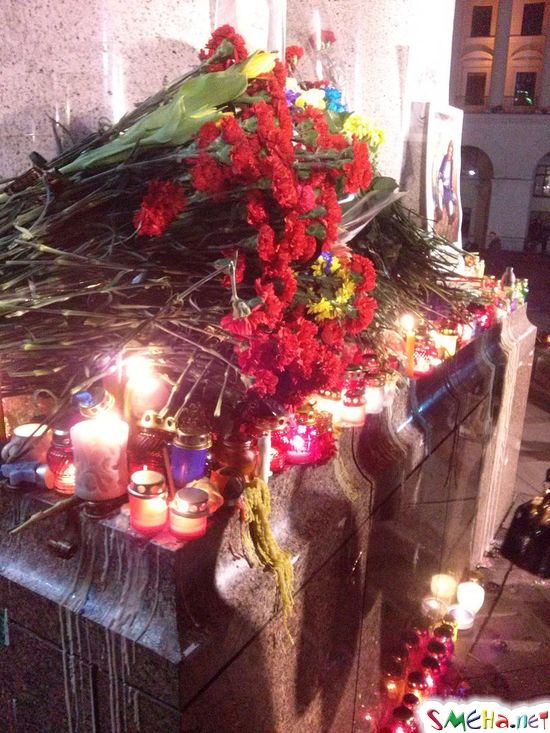 Ушанування пам'яті Кузьми на Майдані в Києві